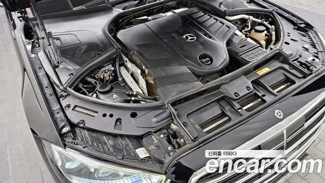 Mercedes-Benz S-Class — Фото автомобиля 6