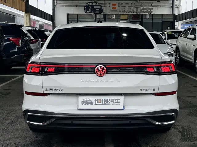 Volkswagen Lamando — Фото автомобиля 22