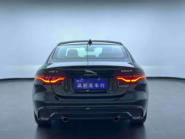 Jaguar XEL — Фото автомобиля 6