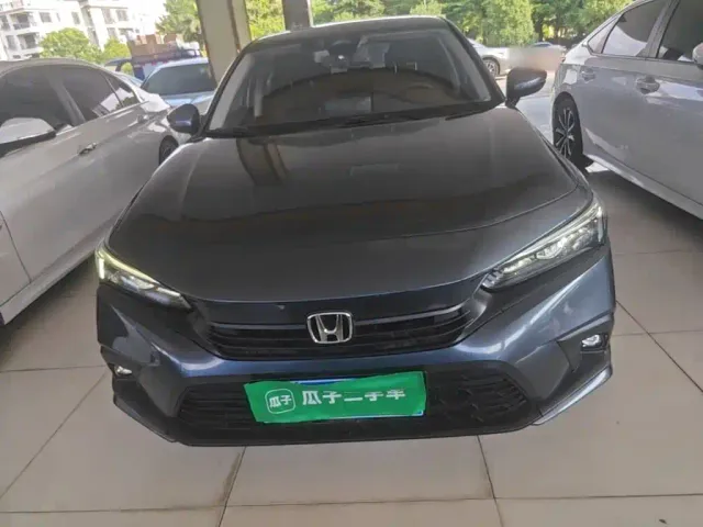 Honda Civic — Фото автомобиля 2