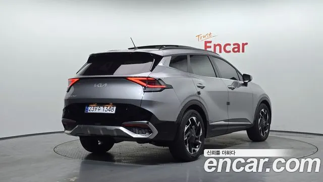 Kia Sportage Sportage 5-е поколение Дизель 2.0 2WD — Фото автомобиля 2
