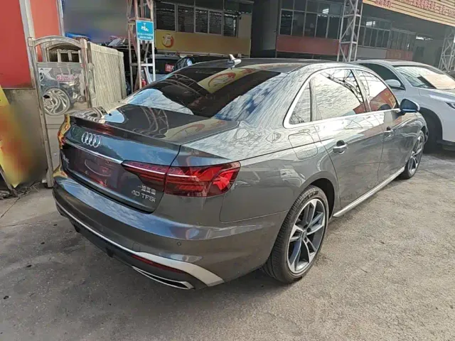 Audi A4L — Фото автомобиля 6