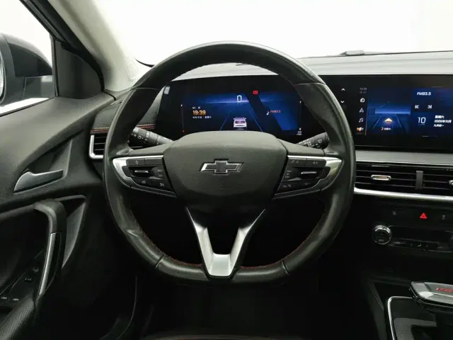 Chevrolet Trax — Фото автомобиля 11