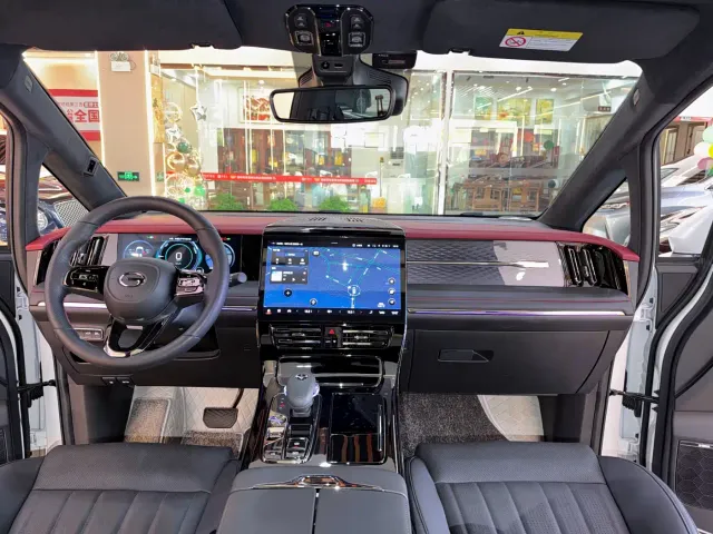 GAC Trumpchi M8 — Фото автомобиля 15