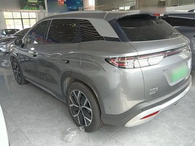 BYD Song L DM-i — Фото автомобиля 4