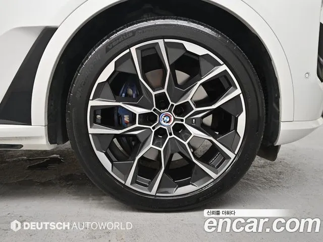 BMW X7 — Фото автомобиля 5