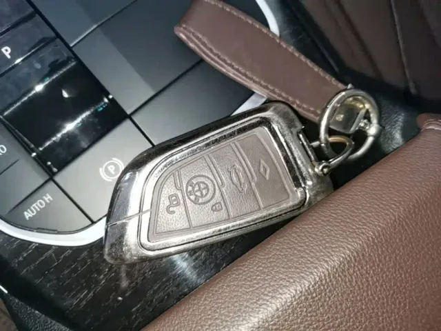 BMW 3 Series — Фото автомобиля 8