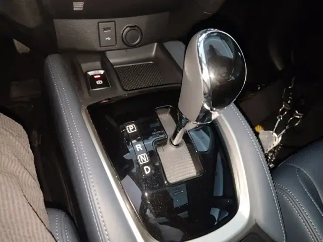Nissan X-Trail — Фото автомобиля 9