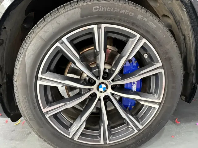 BMW X5 — Фото автомобиля 16