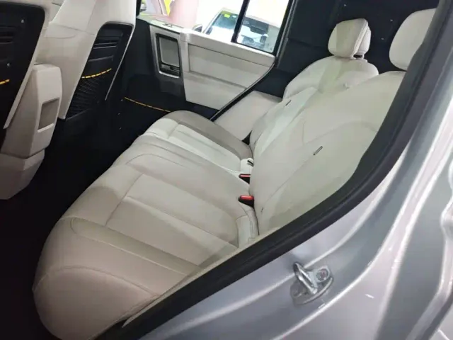 iCAR V23 — Фото автомобиля 16
