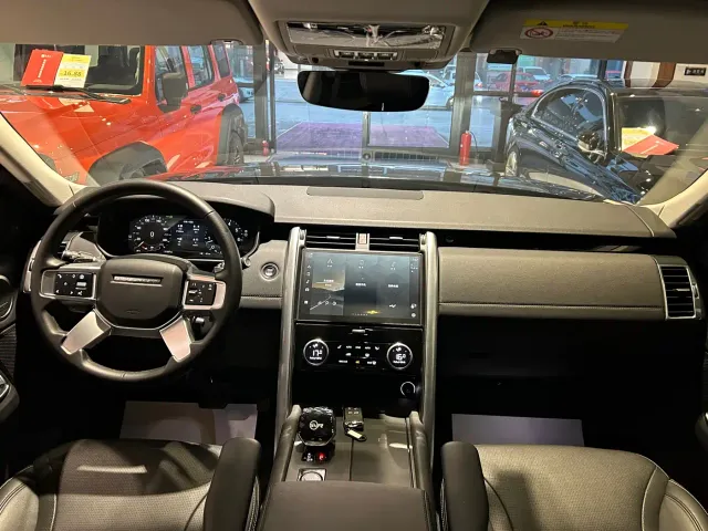 Land Rover Discovery — Фото автомобиля 21