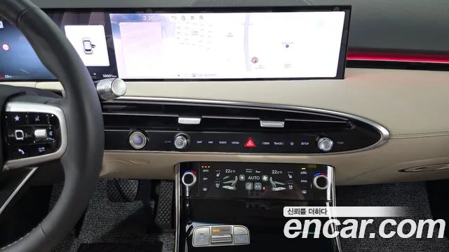 Genesis GV70 — Фото автомобиля 19