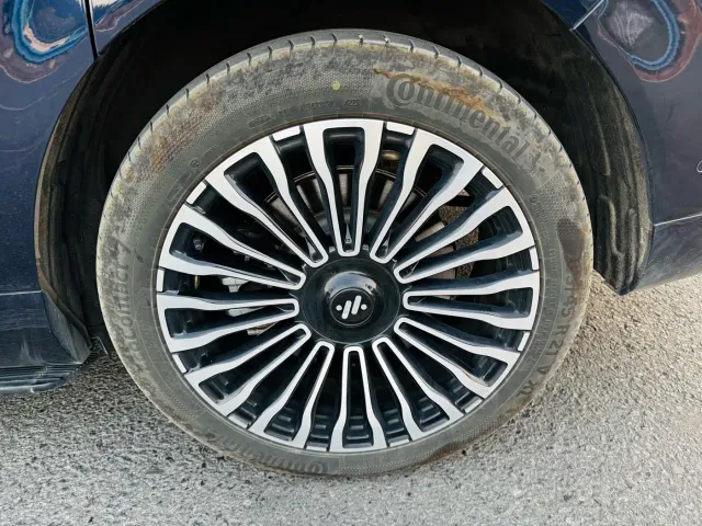 IM Motors LS9 — Фото автомобиля 7