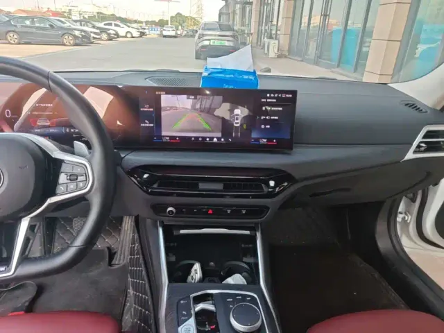 BMW 3 Series — Фото автомобиля 12
