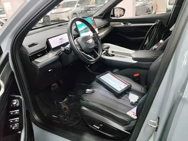 Geely Xingrui — Фото автомобиля 14