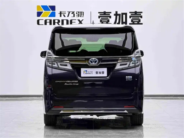 Toyota Vellfire — Фото автомобиля 4