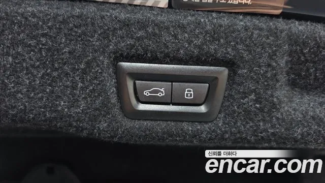 BMW 5 Series G60 — Фото автомобиля 24