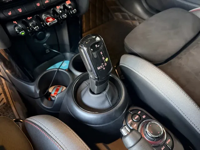 MINI John Cooper Works — Фото автомобиля 9