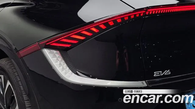 Kia EV6 — Фото автомобиля 7
