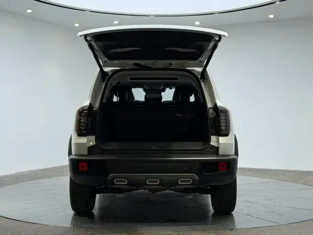 Haval Big Dog — Фото автомобиля 5