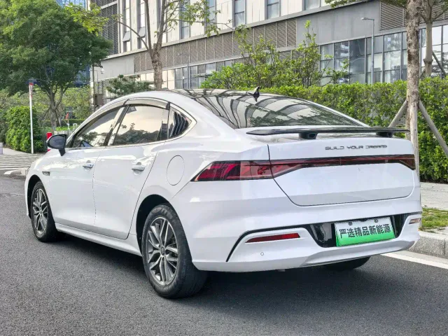 BYD Qin PLUS — Фото автомобиля 5