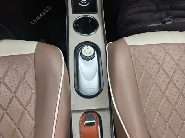 Wuling Hongguang Mini EV — Фото автомобиля 13