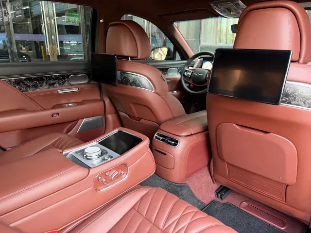 Genesis G90 — Фото автомобиля 16