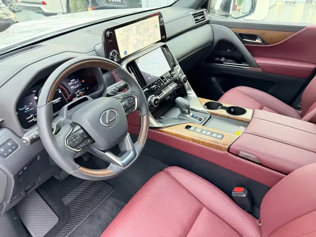 Lexus LX — Фото автомобиля 15