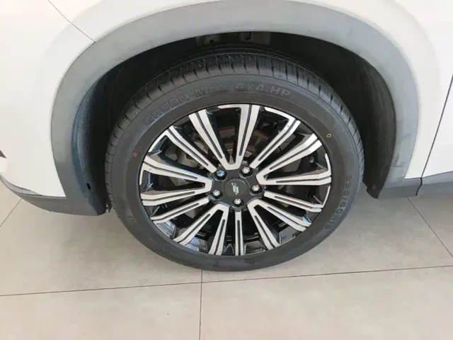 Changan Oushang X5 — Фото автомобиля 22