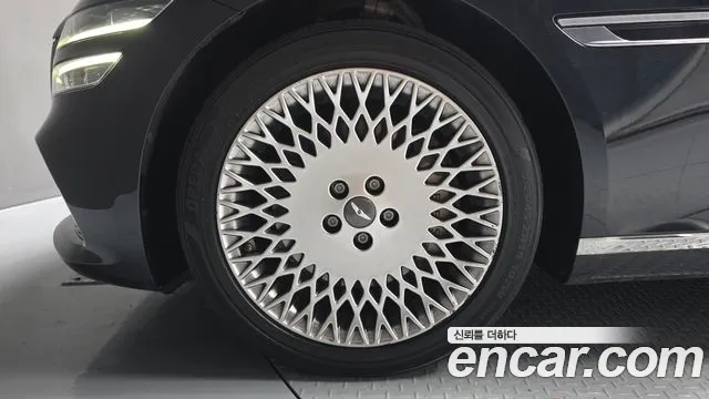 Genesis G80 RG3 — Фото автомобиля 5