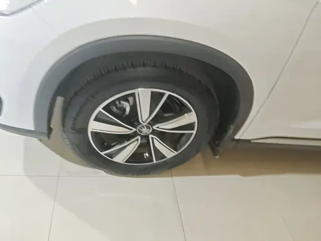 BYD Song Pro — Фото автомобиля 22