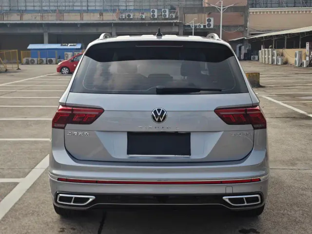 Volkswagen Tiguan L — Фото автомобиля 6