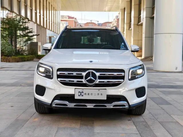 Mercedes-Benz GLB-Class — Фото автомобиля 2