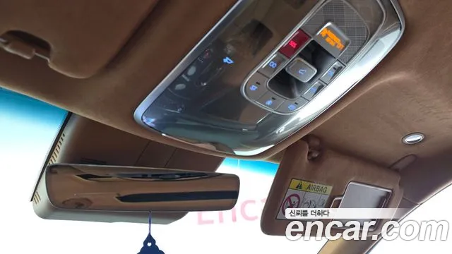 Genesis GV80 — Фото автомобиля 25