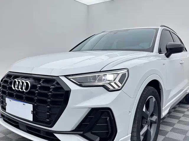 Audi Q3 — Фото автомобиля 7