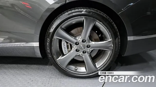Genesis G80 Бензин 3.5 турбо AWD — Фото автомобиля 21