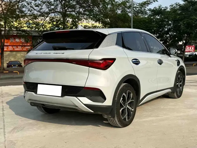 BYD Yuan PLUS — Фото автомобиля 3