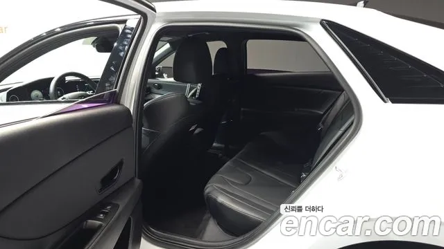 Hyundai Avante CN7 — Фото автомобиля 17
