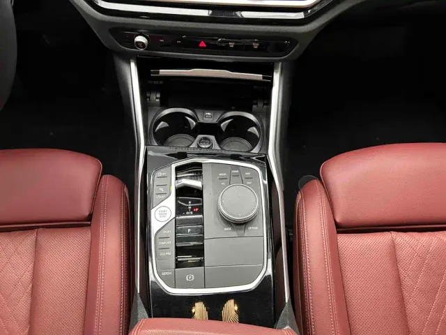 BMW 3 Series — Фото автомобиля 7