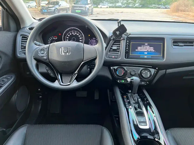 Honda Vezel — Фото автомобиля 5