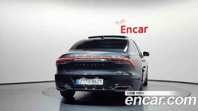 Hyundai Grandeur Grandeur (New) Hybrid — Фото автомобиля 4