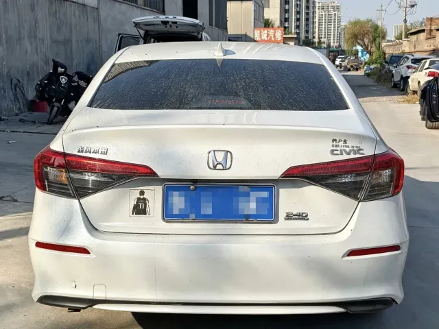 Honda Civic — Фото автомобиля 4