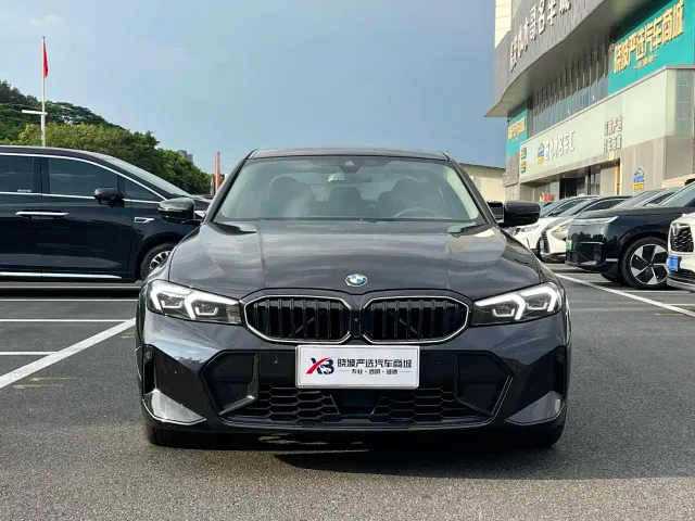 BMW 3 Series — Фото автомобиля 2