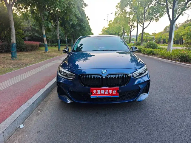 BMW 1 Series — Фото автомобиля 2