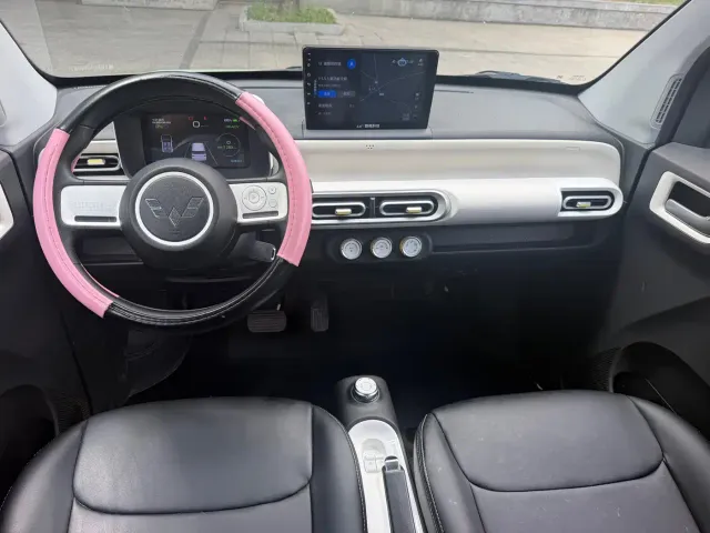 Wuling Hongguang Mini EV — Фото автомобиля 9