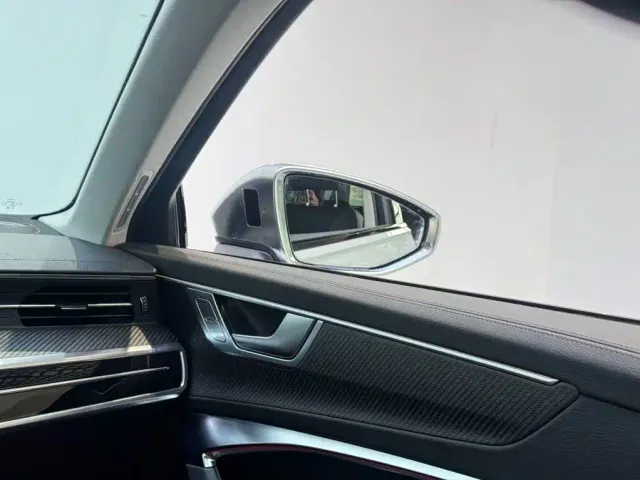 Audi A6 — Фото автомобиля 14