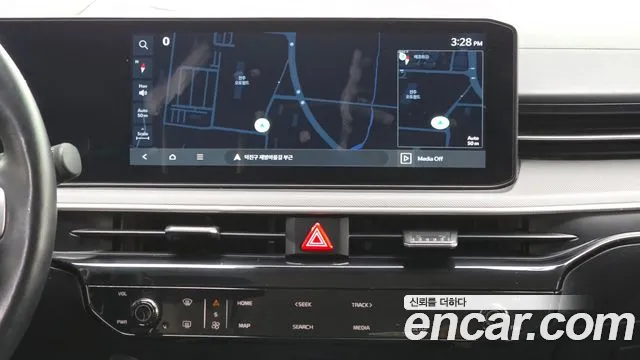 Kia K5 Новый K5 3 поколение 2.0 LPi(Для проката) — Фото автомобиля 16