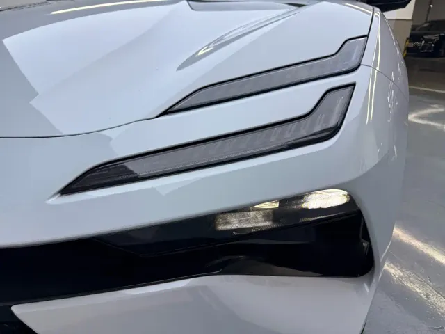Lotus Emeya — Фото автомобиля 24