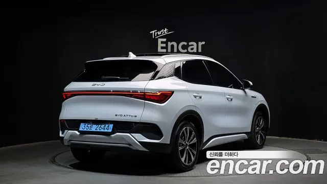 BYD Atto 3 — Фото автомобиля 2