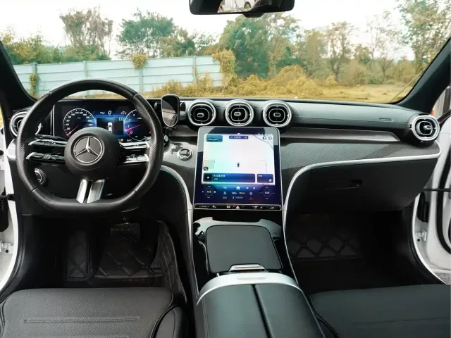 Mercedes-Benz C-Class — Фото автомобиля 23
